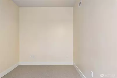 737 Olive Way #2809, Seattle, WA 98101 - Photo 10