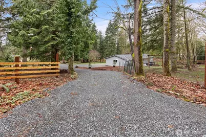 13425 North Echo Lake Rd, Snohomish, WA 98296 - Photo 32