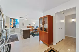 1120 8th Ave, Seattle, WA 98101 - Photo 2