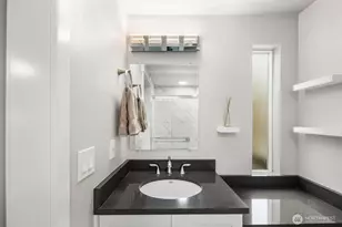 1729 18th Ave, Seattle, WA 98122 - Photo 24