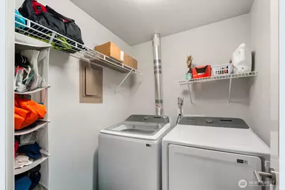 1729 18th Avenue #201, Seattle, WA 98122 - Photo 18