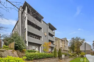 1729 18th Ave, Seattle, WA 98122 - Photo 2