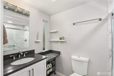 1729 18th Avenue #201, Seattle, WA 98122 - Photo 24
