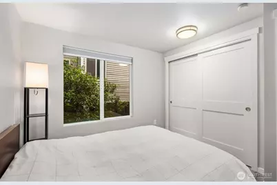 1729 18th Avenue #201, Seattle, WA 98122 - Photo 20