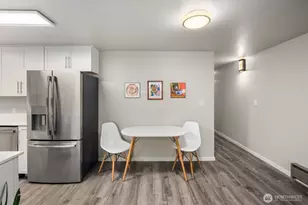 1729 18th Ave, Seattle, WA 98122 - Photo 10