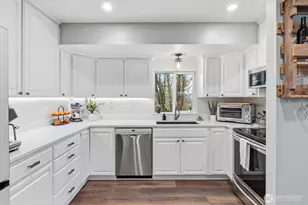 4325 Federal Ave, Everett, WA 98203 - Photo 12