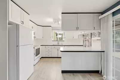 33136 35th Avenue SW, Federal Way, WA 98023 - Photo 8