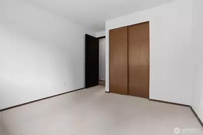 729 NE Pinecrest Drive, Bremerton, WA 98311 - Photo 22