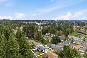 729 NE Pinecrest Dr, Bremerton, WA 98311 - Photo 38