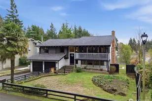 729 NE Pinecrest Dr, Bremerton, WA 98311 - Photo 36