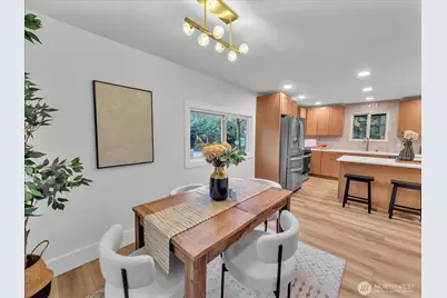 13046 15th Avenue NE, Seattle, WA 98125 - Photo 8
