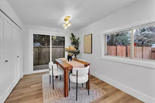 13046 15th Ave NE, Seattle, WA 98125 - Photo 10