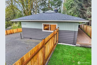 13046 15th Avenue NE, Seattle, WA 98125 - Photo 26
