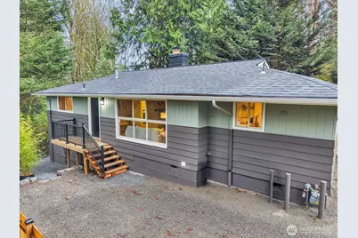 13046 15th Avenue NE, Seattle, WA 98125 - Photo 2