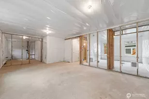 8103 108th St NE, Marysville, WA 98271 - Photo 32