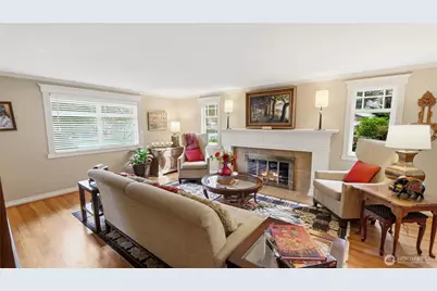 10506 Robin Hood Drive, Edmonds, WA 98020 - Photo 6