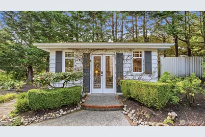 10506 Robin Hood Drive, Edmonds, WA 98020 - Photo 26