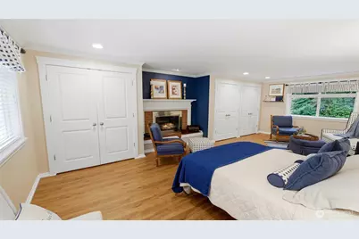 10506 Robin Hood Drive, Edmonds, WA 98020 - Photo 16