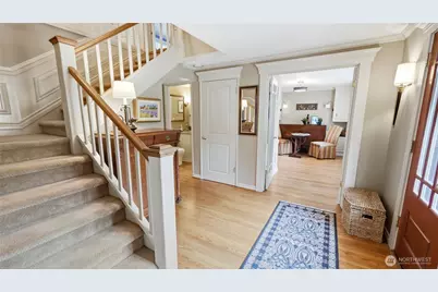 10506 Robin Hood Drive, Edmonds, WA 98020 - Photo 10