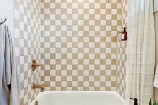 7003 37th Ave NE, Seattle, WA 98115 - Photo 32