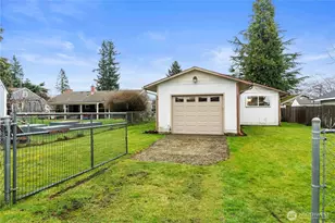 1975 Wilson Ave, Enumclaw, WA 98022 - Photo 26
