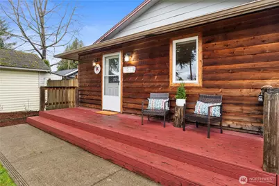 1975 Wilson Avenue, Enumclaw, WA 98022 - Photo 2