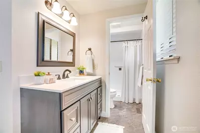 2925 SE Royalwood Place, Port Orchard, WA 98367 - Photo 24