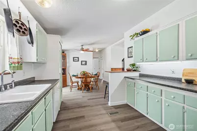 18618 27th Street NW, Lakebay, WA 98349 - Photo 20