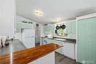 18618 27th St NW, Lakebay, WA 98349 - Photo 12