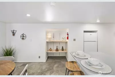 907 NW 61st Street, Seattle, WA 98107 - Photo 24