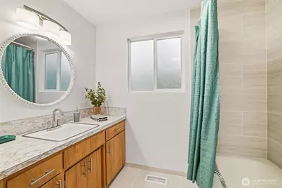 21911 120th Street E, Bonney Lake, WA 98391 - Photo 30