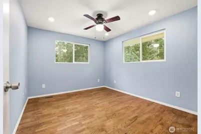 21911 120th Street E, Bonney Lake, WA 98391 - Photo 28