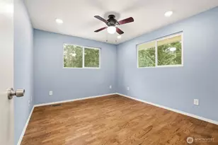 21911 120th St E, Bonney Lake, WA 98391 - Photo 28