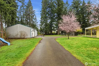 21911 120th Street E, Bonney Lake, WA 98391 - Photo 38