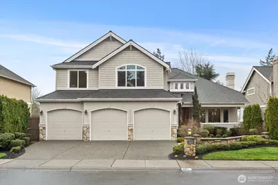 2211 204th Place NE, Sammamish, WA 98074 - Photo 2