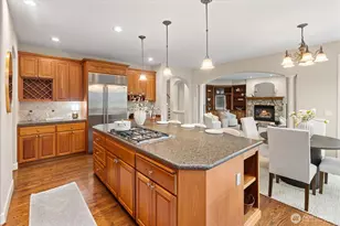 2211 204th Pl NE, Sammamish, WA 98074 - Photo 10