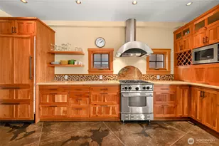 2593 Northshore Rd, Bellingham, WA 98226 - Photo 10