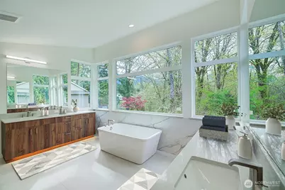 865 Front Street S, Issaquah, WA 98027 - Photo 24