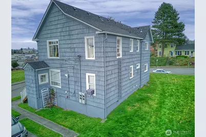 1018 Wall Street SE, Everett, WA 98201 - Photo 4