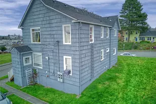 1018 Wall Street SE, Everett, WA 98201 - Photo 4