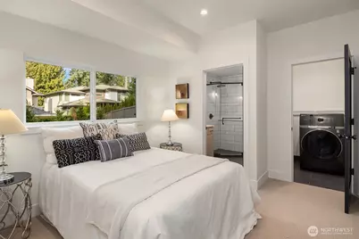 12226 NE 70th Street, Kirkland, WA 98033 - Photo 32