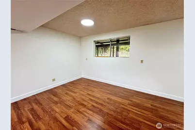 807 Grimes Road, Bothell, WA 98012 - Photo 18