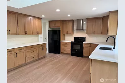 807 Grimes Road, Bothell, WA 98012 - Photo 6