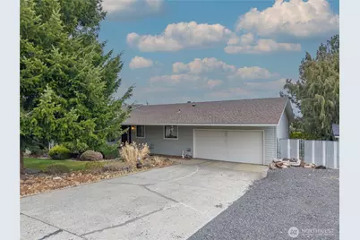 914 Roosevelt Boulevard, Ephrata, WA 98823 - Photo 1