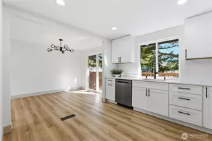 2775 SE Converse Cir, Port Orchard, WA 98366 - Photo 8