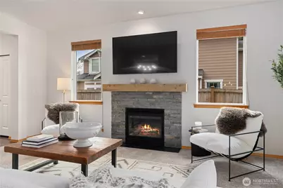 8225 1st Place SE, Lake Stevens, WA 98258 - Photo 6