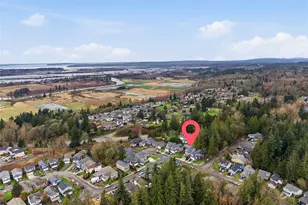 8225 1st Pl SE, Lake Stevens, WA 98258 - Photo 32