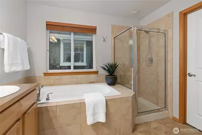 8225 1st Place SE, Lake Stevens, WA 98258 - Photo 20