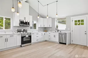 15608 252nd St Ct E, Graham, WA 98321 - Photo 4