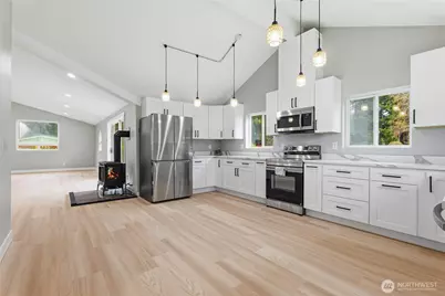 15608 252nd Street Ct E, Graham, WA 98321 - Photo 6